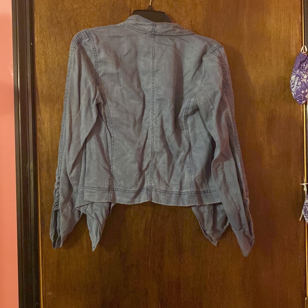 Small - Picture 2 of 2
